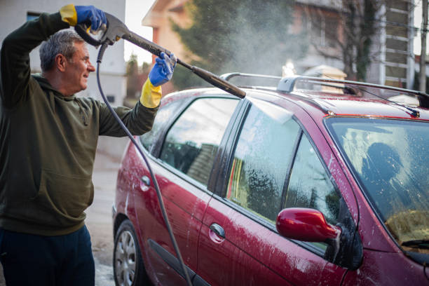Best Roof Power Washing Services  in Washburn, ND